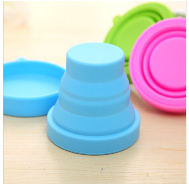 Factory custom silicone collapsible water cup