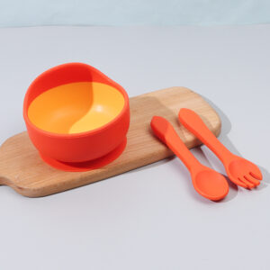 dual-tone-silicone-baby-feeding-bowl-set-with-new-design-300x300.jpg